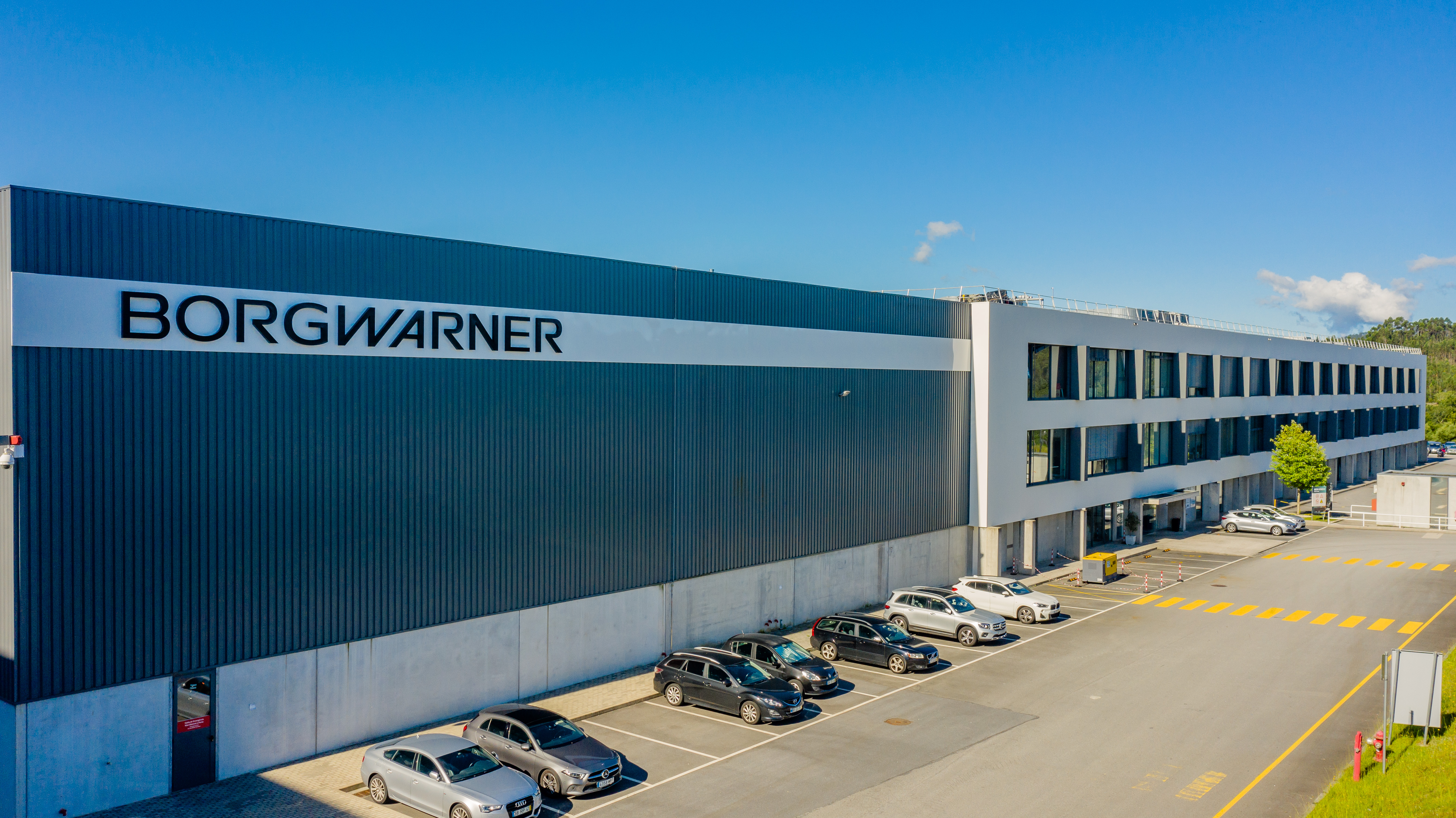 Exterior building photo of BorgWarner in Viana